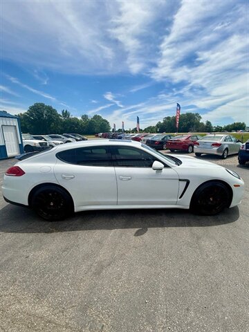 2015 Porsche Panamera 4S - Photo 10 - Greensburg, IN 47240-9353