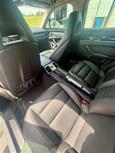 2015 Porsche Panamera 4S - Photo 15 - Greensburg, IN 47240-9353