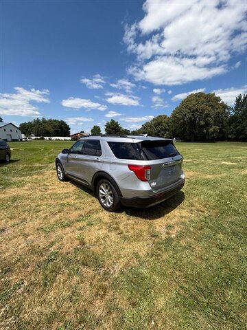 2020 Ford Explorer XLT - Photo 8 - Greensburg, IN 47240-9353
