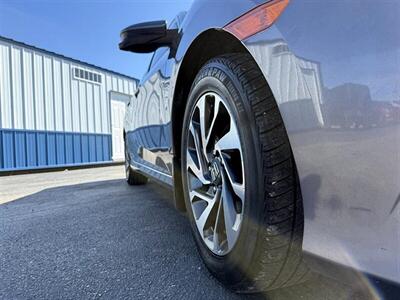 2018 Honda Civic EX   - Photo 29 - Greensburg, IN 47240-9353