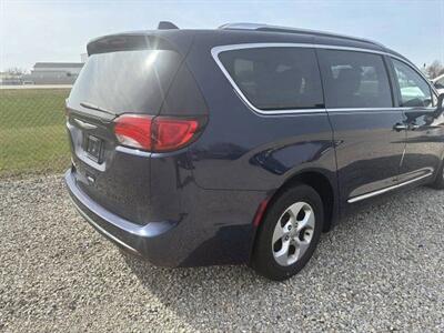2017 Chrysler Pacifica Touring L Plus - Photo 9 - Greensburg, IN 47240-9353