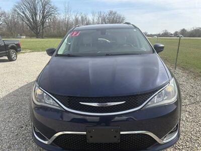 2017 Chrysler Pacifica Touring L Plus - Photo 7 - Greensburg, IN 47240-9353