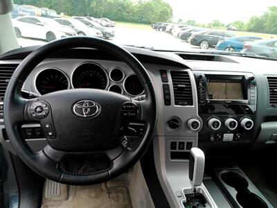 2008 Toyota Sequoia Limited   - Photo 20 - Greensburg, IN 47240-9353