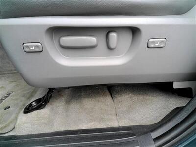 2008 Toyota Sequoia Limited   - Photo 17 - Greensburg, IN 47240-9353