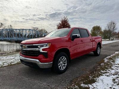 2023 Chevrolet Silverado 1500 LT   - Photo 1 - Greensburg, IN 47240-9353