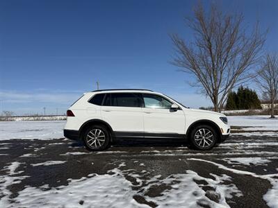 2018 Volkswagen Tiguan 2.0T SE 4Motion   - Photo 6 - Greensburg, IN 47240-9353