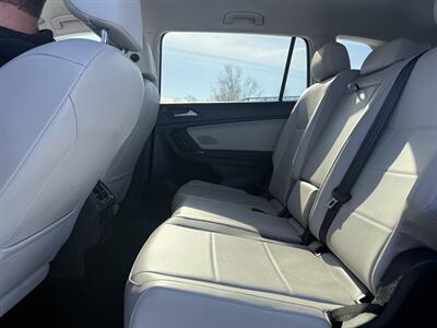 2018 Volkswagen Tiguan 2.0T SE 4Motion   - Photo 14 - Greensburg, IN 47240-9353