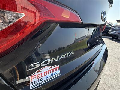 2015 Hyundai SONATA Sport   - Photo 30 - Greensburg, IN 47240-9353