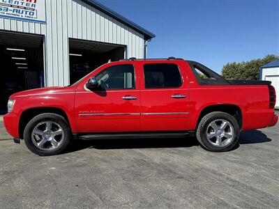 2011 Chevrolet Avalanche LTZ - Photo 2 - Greensburg, IN 47240-9353