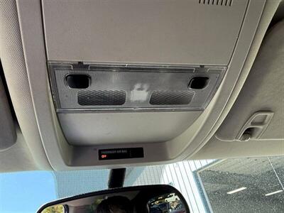 2011 Chevrolet Avalanche LTZ   - Photo 26 - Greensburg, IN 47240-9353
