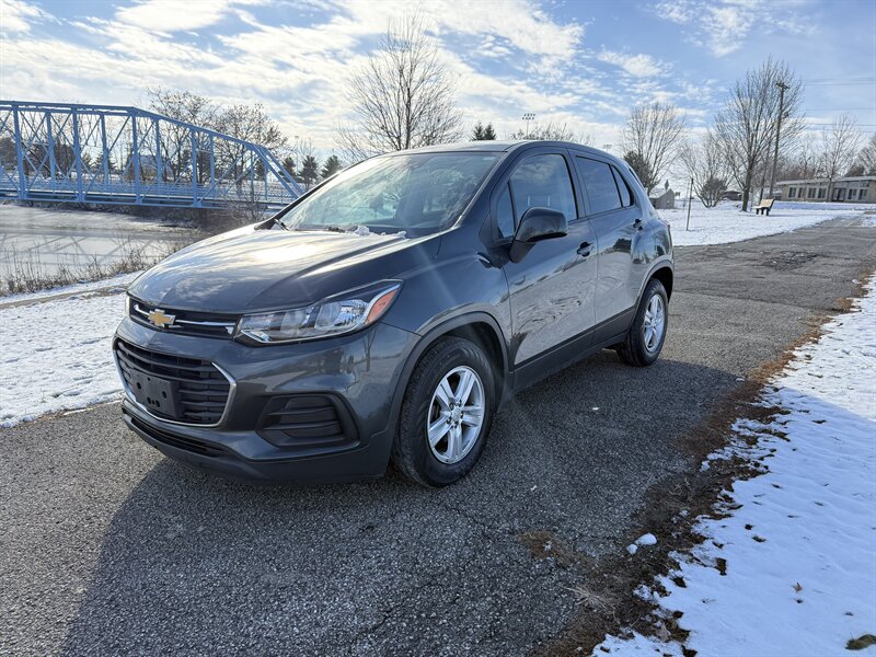 2020 Chevrolet Trax LS's photo