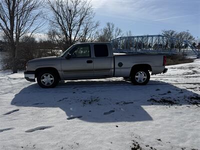 2003 Chevrolet Silverado 1500 - Photo 2 - Greensburg, IN 47240-9353