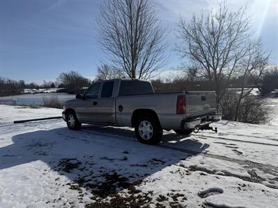 2003 Chevrolet Silverado 1500 - Photo 3 - Greensburg, IN 47240-9353