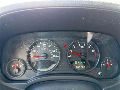 2013 Jeep Patriot Latitude   - Photo 18 - Greensburg, IN 47240-9353