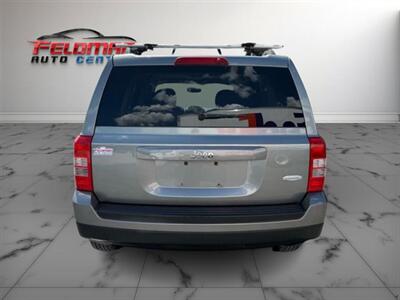 2013 Jeep Patriot Latitude   - Photo 8 - Greensburg, IN 47240-9353
