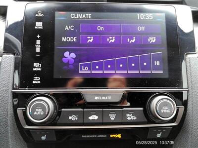 2018 Honda Civic Si   - Photo 20 - Greensburg, IN 47240-9353