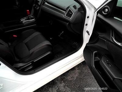2018 Honda Civic Si   - Photo 32 - Greensburg, IN 47240-9353