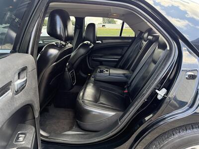 2018 Chrysler 300 Touring L   - Photo 2 - Greensburg, IN 47240-9353