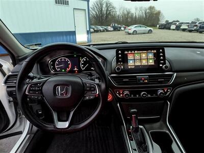 2018 Honda Accord Touring   - Photo 15 - Greensburg, IN 47240-9353