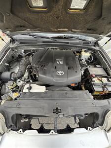 2006 Toyota 4Runner SR5 - Photo 14 - Riverside, CA 92505