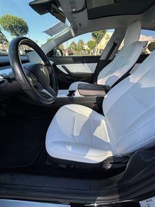 2019 Tesla Model 3 Long Range   - Photo 12 - Riverside, CA 92505