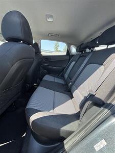 2020 Hyundai KONA SE   - Photo 7 - Riverside, CA 92505