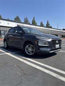 2020 Hyundai KONA SE   - Photo 1 - Riverside, CA 92505
