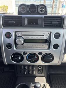 2007 Toyota FJ Cruiser   - Photo 11 - Riverside, CA 92505