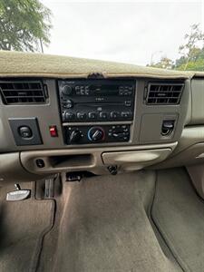 2004 Ford F-250 Super Duty XL 4dr Crew Cab XL   - Photo 10 - Anaheim, CA 92805