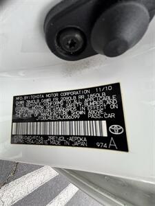 2010 Toyota Corolla LE   - Photo 14 - Riverside, CA 92505