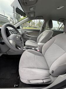 2010 Toyota Corolla LE   - Photo 8 - Riverside, CA 92505