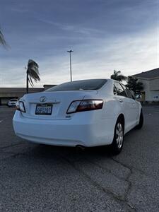 2009 Toyota Camry Hybrid   - Photo 3 - Riverside, CA 92505