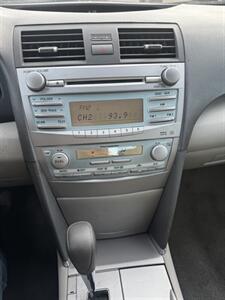 2009 Toyota Camry Hybrid   - Photo 9 - Riverside, CA 92505