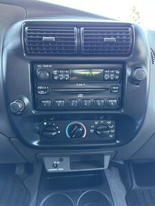 2001 Ford Ranger XL - Photo 10 - Riverside, CA 92505