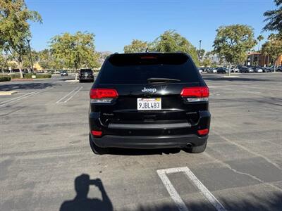 2017 Jeep Grand Cherokee Laredo   - Photo 6 - Riverside, CA 92505