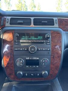 2013 Chevrolet Tahoe LT - Photo 12 - Riverside, CA 92505