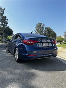 2015 Hyundai SONATA SE   - Photo 4 - Anaheim, CA 92805