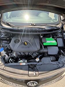 2015 Kia Forte5 EX   - Photo 13 - Riverside, CA 92505