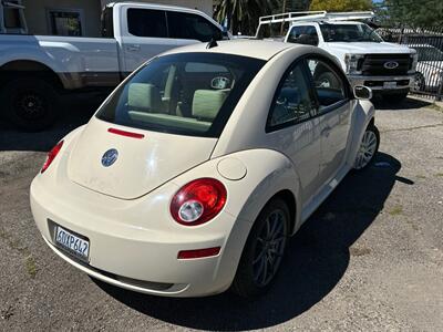 2008 Volkswagen Beetle S PZEV   - Photo 5 - Riverside, CA 92505