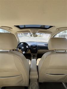 2008 Volkswagen New Beetle S PZEV - Photo 7 - Riverside, CA 92505