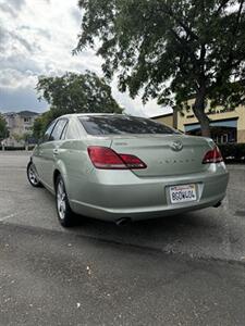 2009 Toyota Avalon XL   - Photo 4 - Anaheim, CA 92805