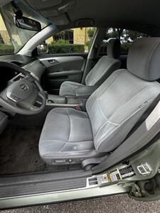 2009 Toyota Avalon XL   - Photo 6 - Anaheim, CA 92805