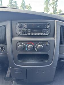 2002 Dodge Ram 1500 SLT   - Photo 9 - Riverside, CA 92505