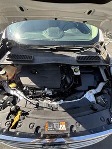 2017 Ford Escape SE   - Photo 12 - Riverside, CA 92505