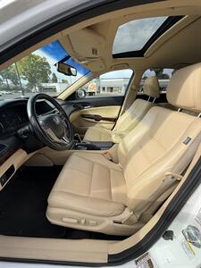 2010 Honda Accord Crosstour EX-L w/Navi   - Photo 6 - Riverside, CA 92505