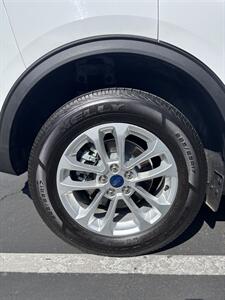 2021 Ford Escape SE   - Photo 12 - Riverside, CA 92505