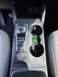 2021 Ford Escape SE   - Photo 10 - Riverside, CA 92505