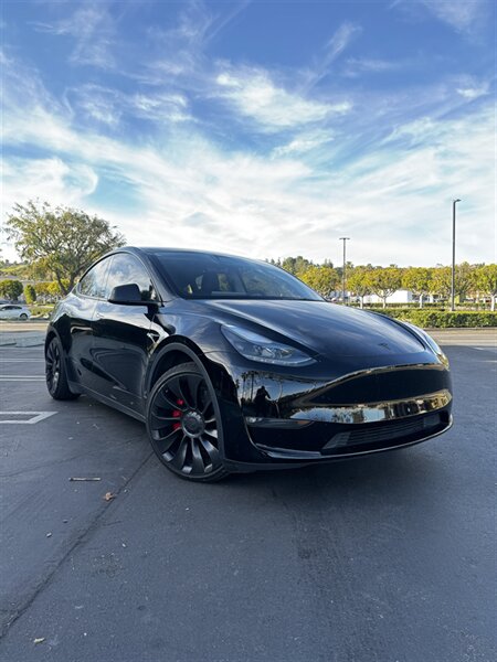 2023 Tesla Model Y Performance  