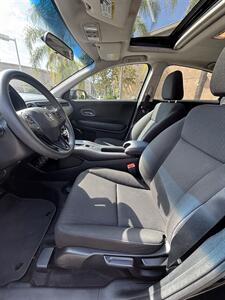 2016 Honda HR-V EX   - Photo 6 - Riverside, CA 92505