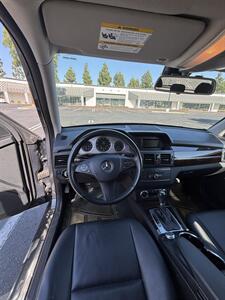 2011 Mercedes-Benz GLK GLK 350   - Photo 9 - Riverside, CA 92505